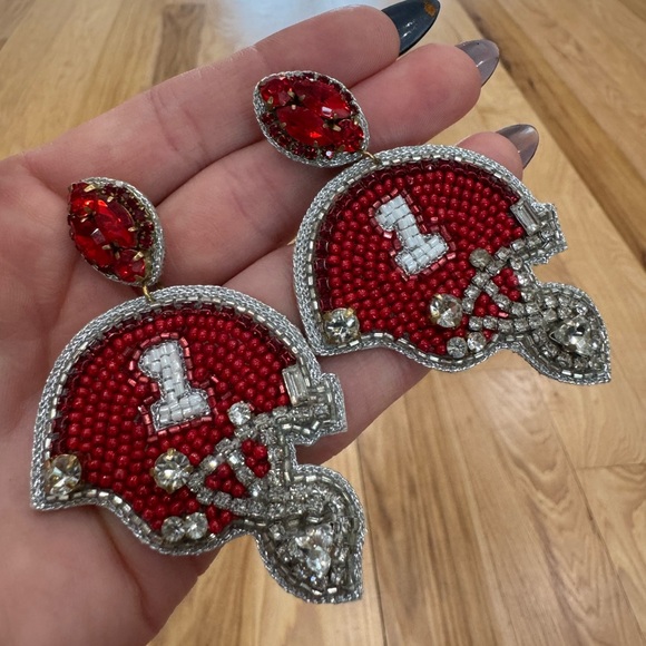 Taylor Shaye Red and Silver Beaded Football Helmet Earrings worn 1x - Picture 1 of 7